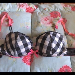 Victoria’s Secret Sexy Little Things Push-up Bra